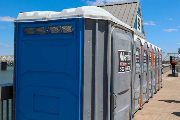 Portable Restroom Setup and Delivery in Princes Lakes, IN